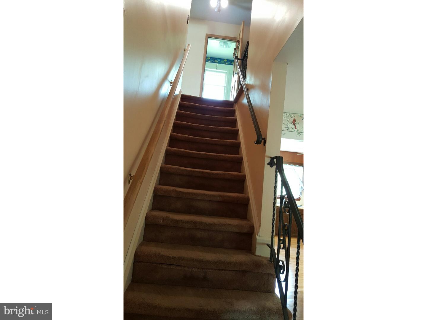 8 Federal City Road Ewing, NJ 08638 - Photo 17 of 25 Foyer