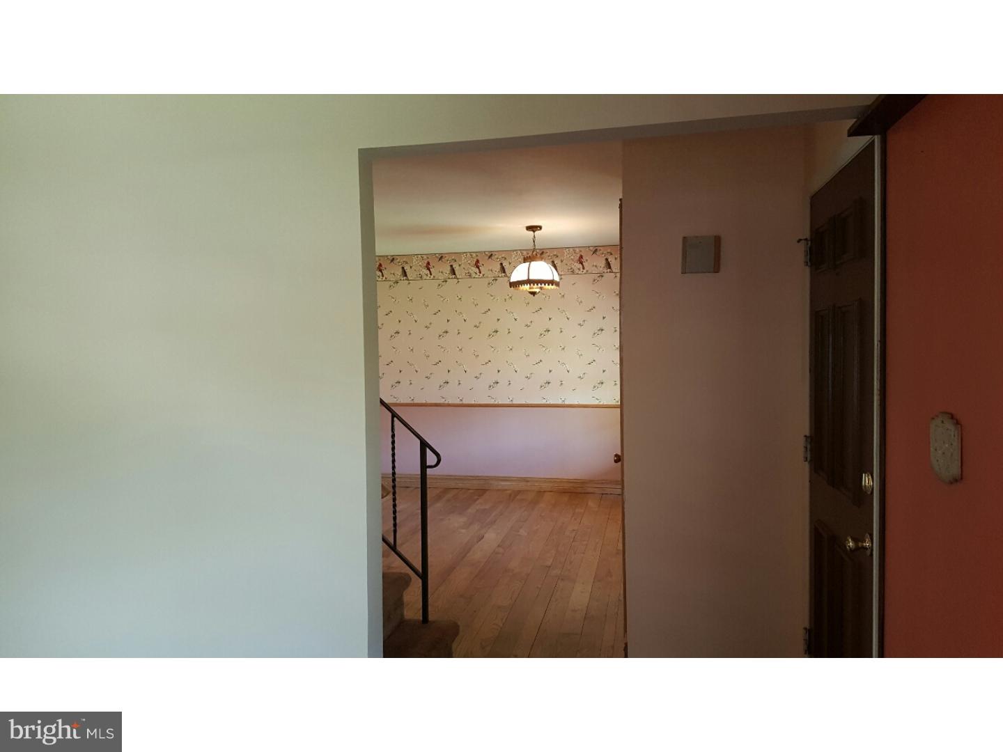 8 Federal City Road Ewing, NJ 08638 - Photo 9 of 25 Foyer
