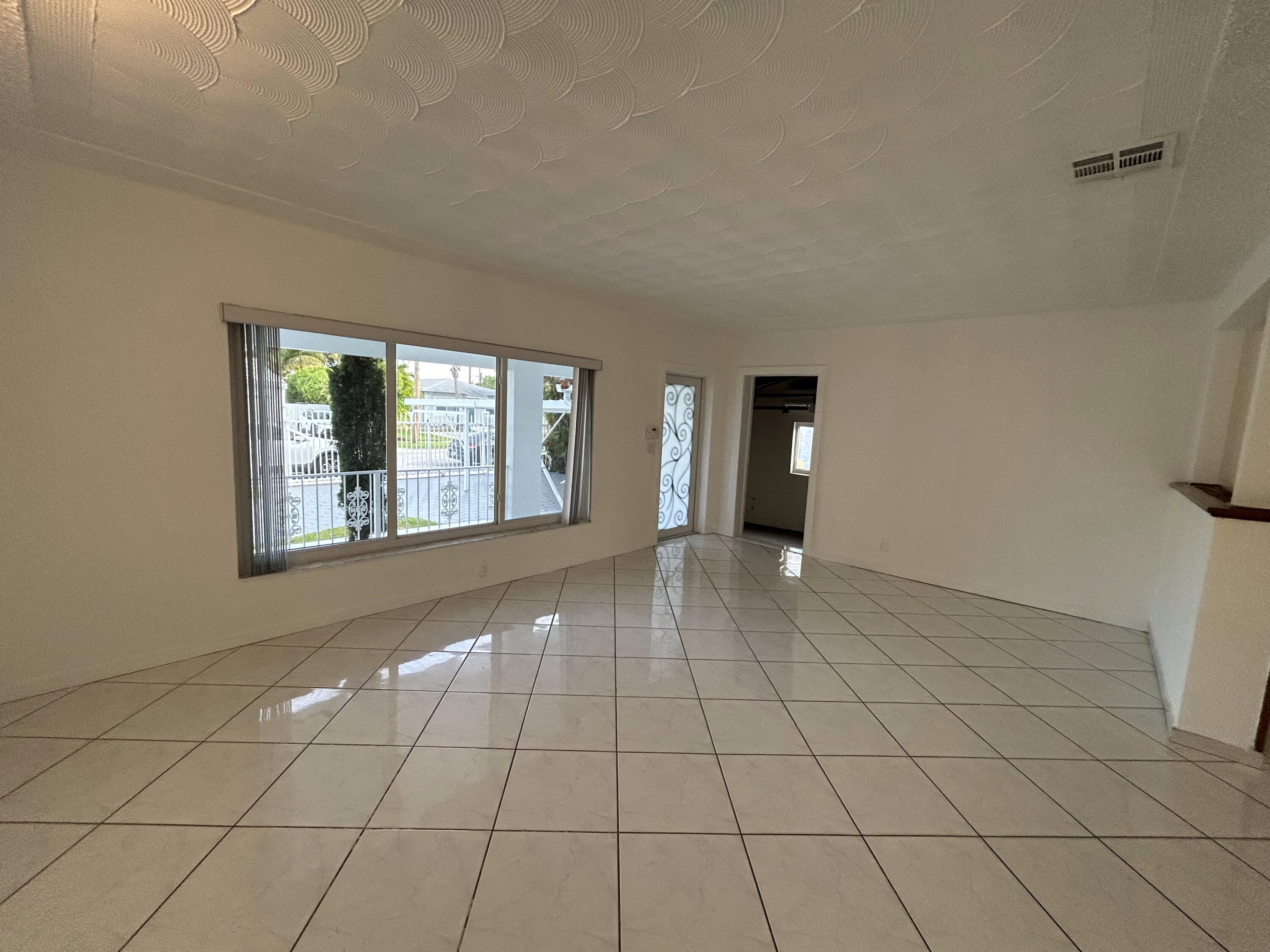 5757 Southwest 3rd Street Miami, FL 33144 - Photo 12 of 71 IMG_6324