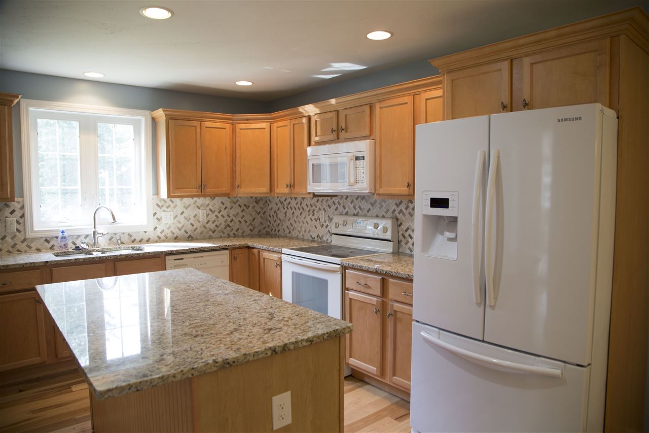 282 East Monomonac Road Rindge, NH 03461 - Photo 8 of 15