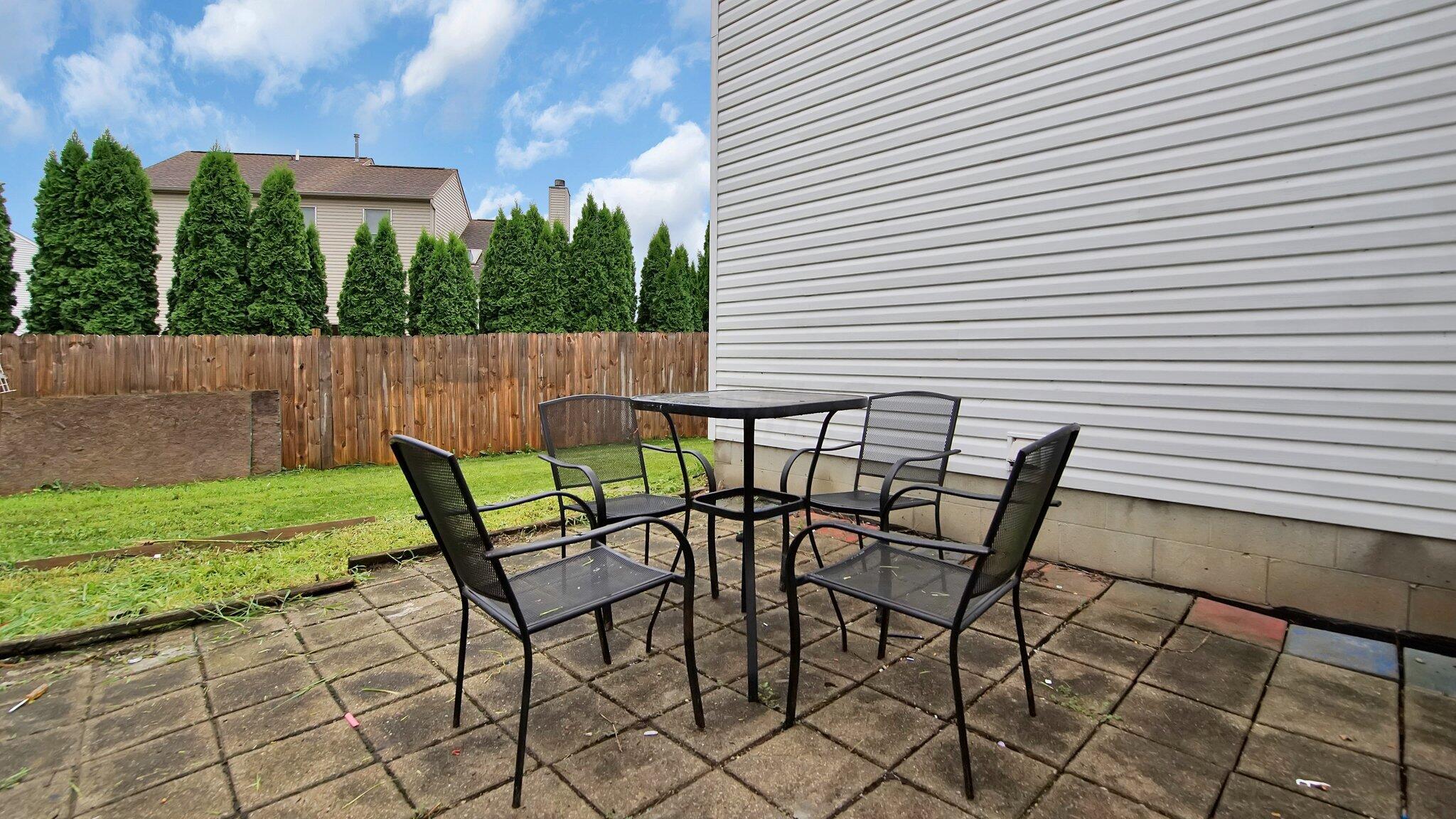 3685 Roxmore Court Columbus, OH 43232 - Photo 26 of 32 27-web-or-mls-3685-roxmore-ct