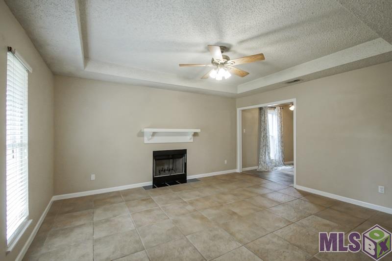 44044 Lake Village Road Prairieville, LA 70769 - Photo 4 of 21