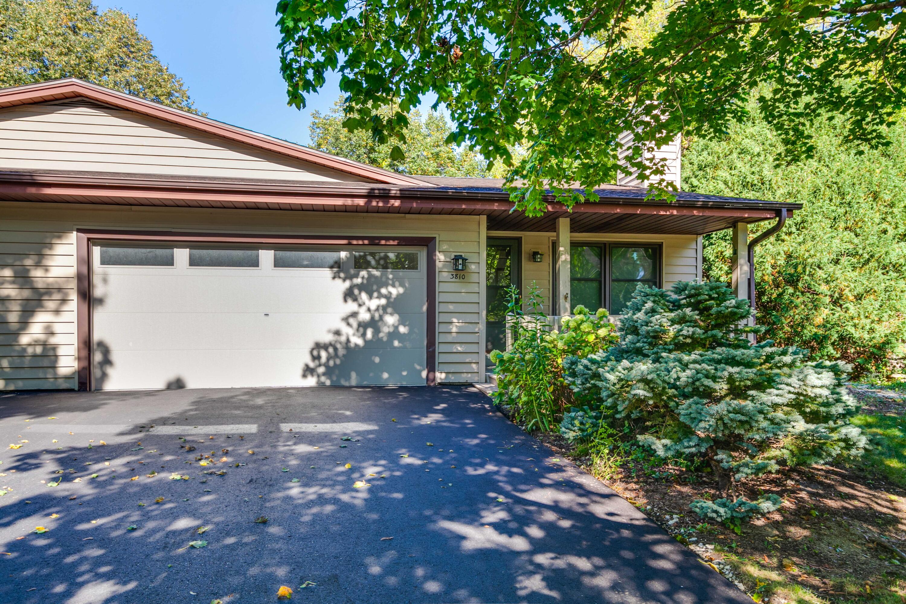 3810 Wyoming Way, Unit 2 Caledonia, WI 53404 - Photo 2 of 29 FRONT DOOR PIC