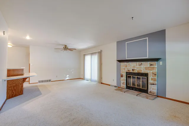 $274,000 | 3810 Wyoming Way, Unit 2, Caledonia, WI 53404