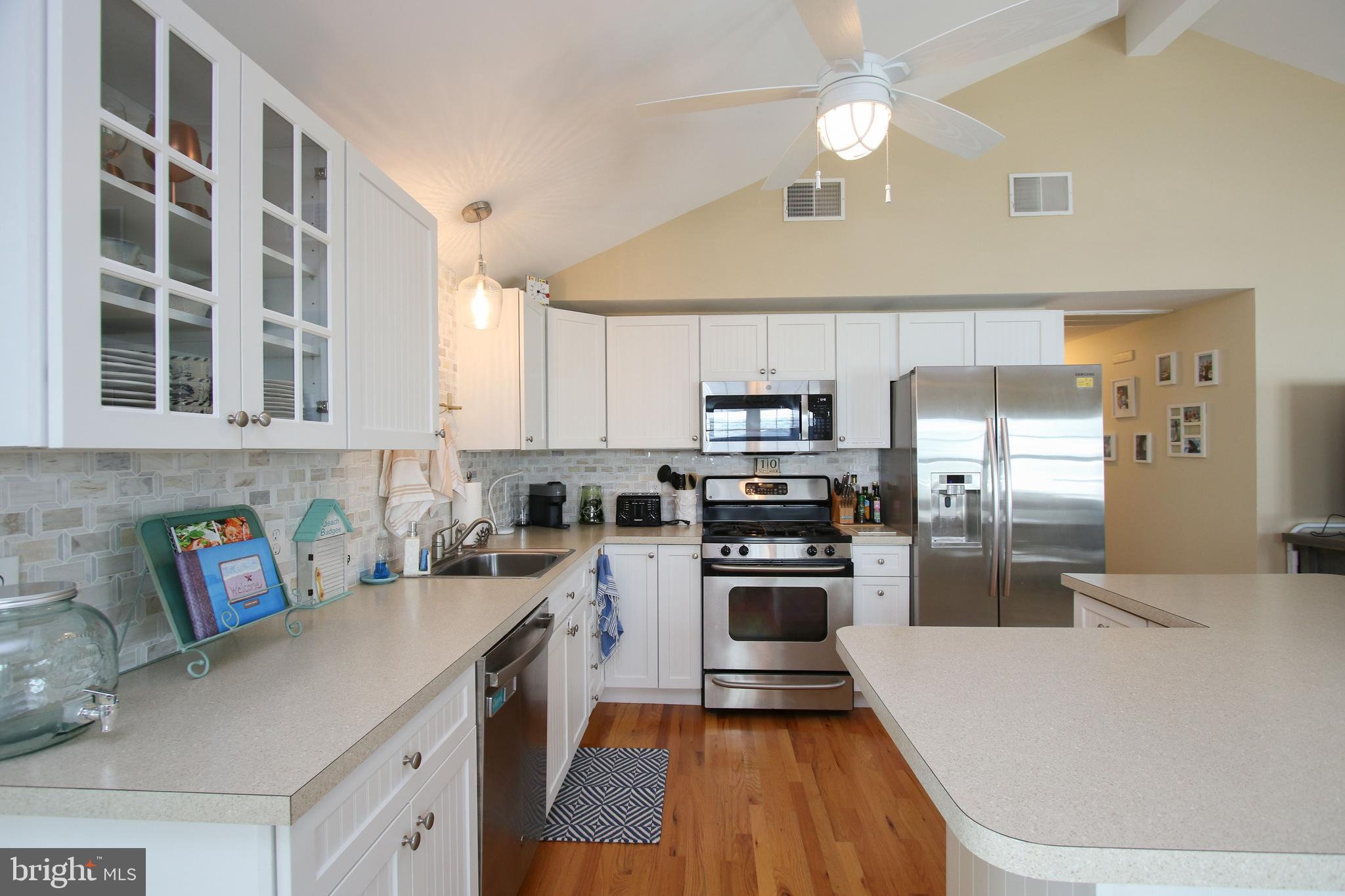29 Alma Road Long Beach Township, NJ 08006 - Photo 23 of 43 delightful kitchen for entertaining