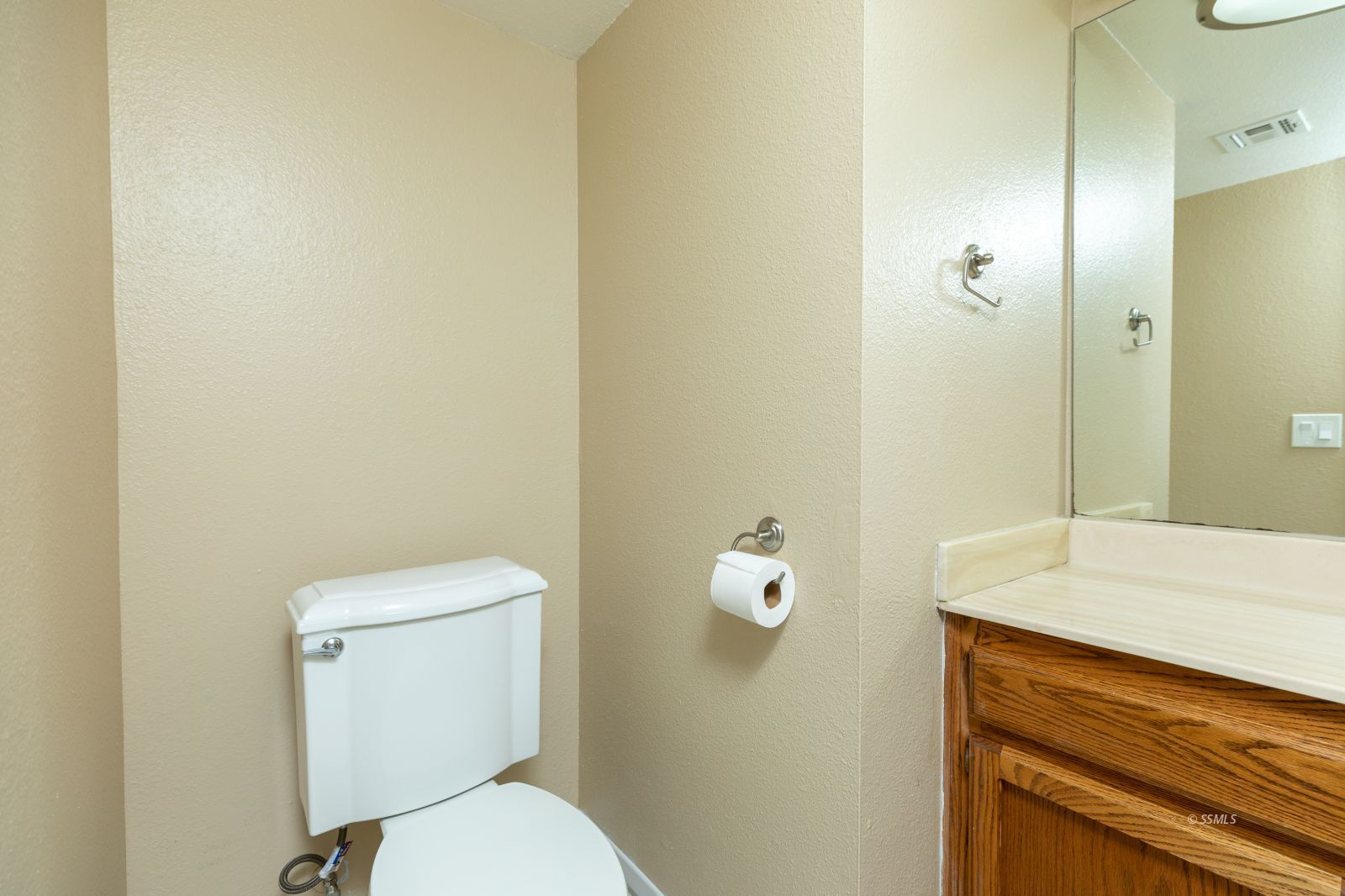 428 North Kern Street Ridgecrest, CA 93555 - Photo 14 of 30 a bathroom with a toilet and a sink