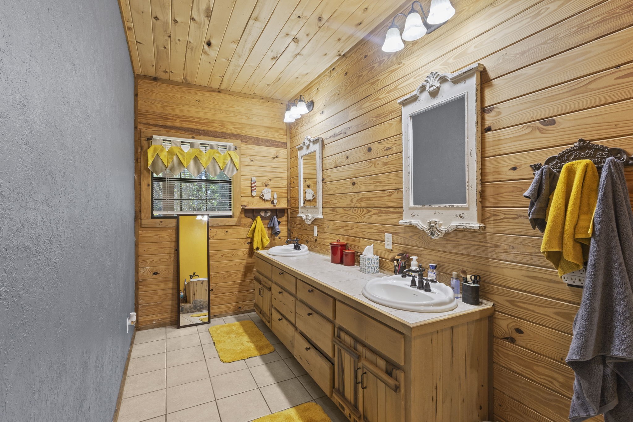 10077 Cravens Camp Road Silsbee, TX 77656 - Photo 11 of 39
