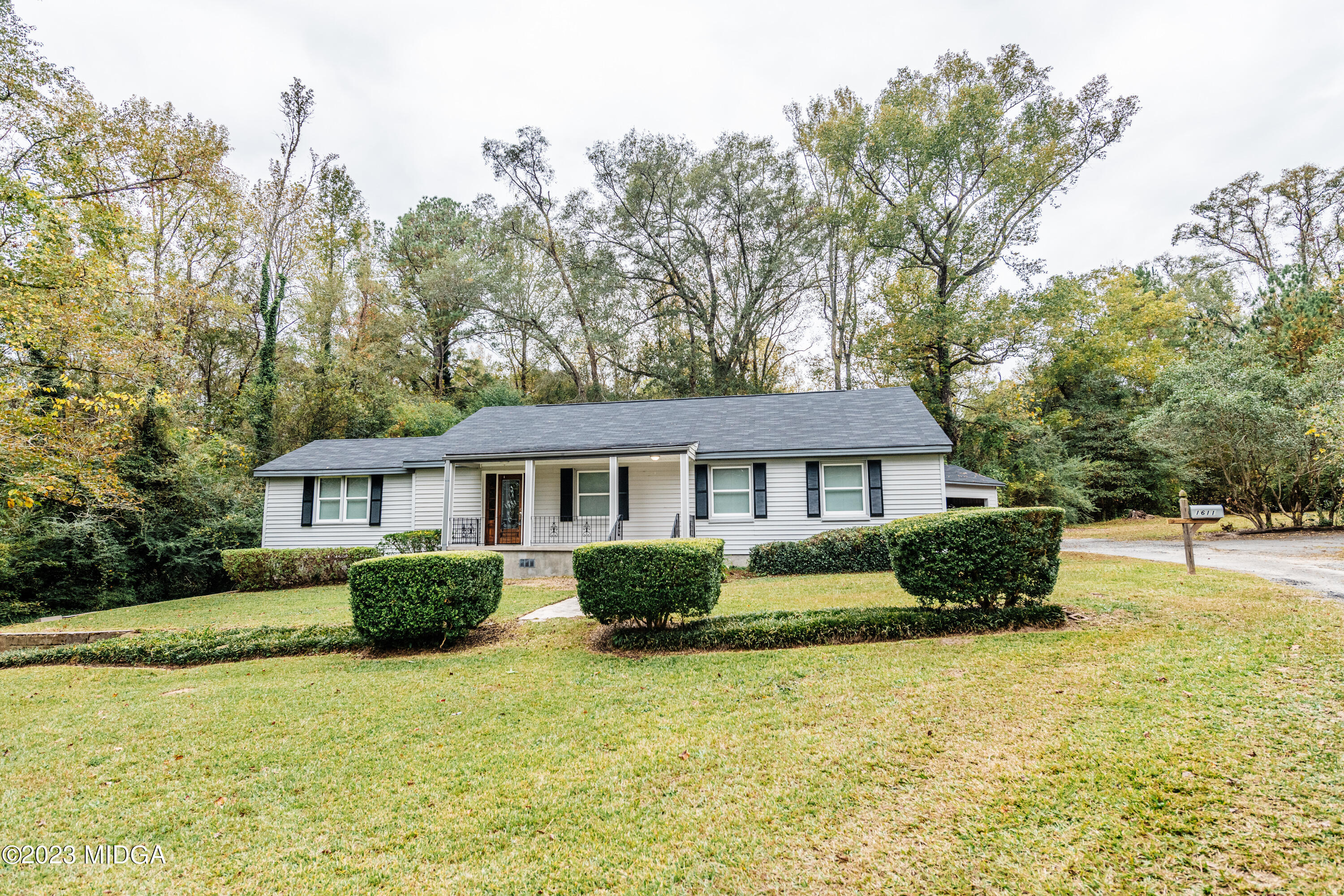 1611 Tucker Road Macon, GA 31220 - Photo 5 of 45 DSC_6451