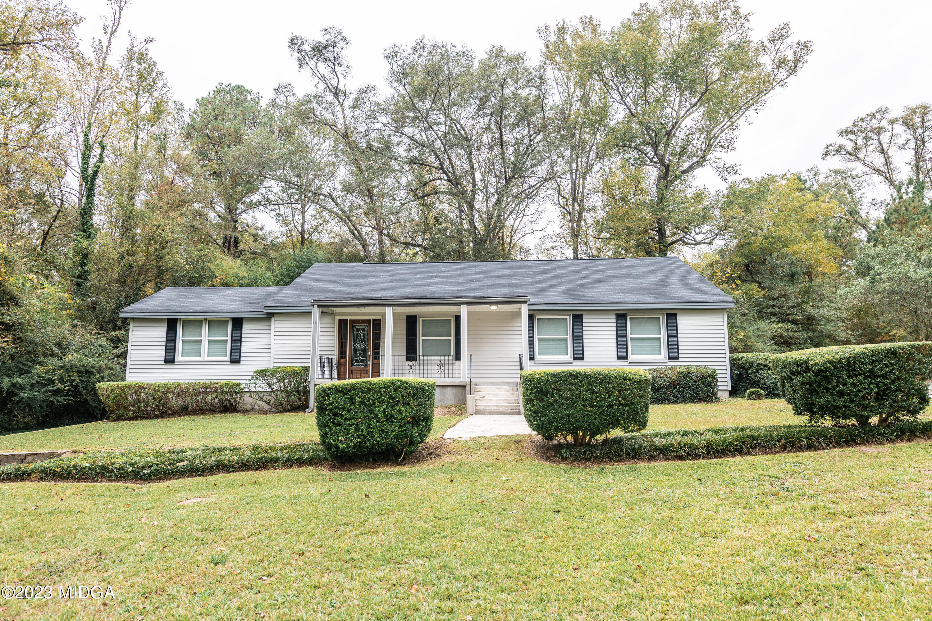 1611 Tucker Road Macon, GA 31220 - Photo 6 of 45 DSC_6455
