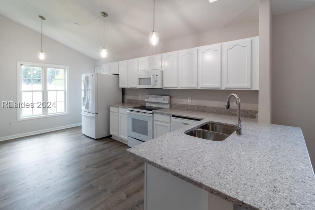 74 Bridgewater Drive Bluffton, SC 29910 - Photo 4 of 62 Imported from resides