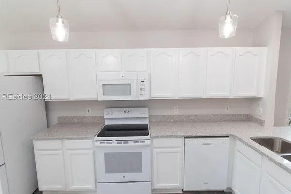 $399,000 | 74 Bridgewater Drive, Bluffton, SC 29910