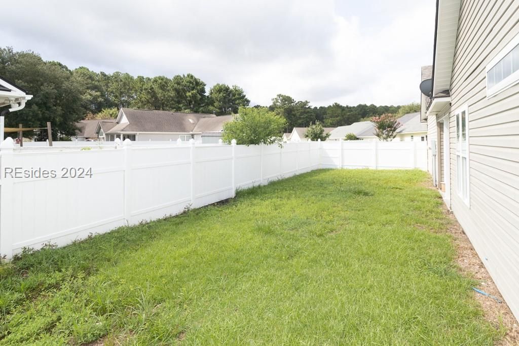 74 Bridgewater Drive Bluffton, SC 29910 - Photo 53 of 62 Imported from resides