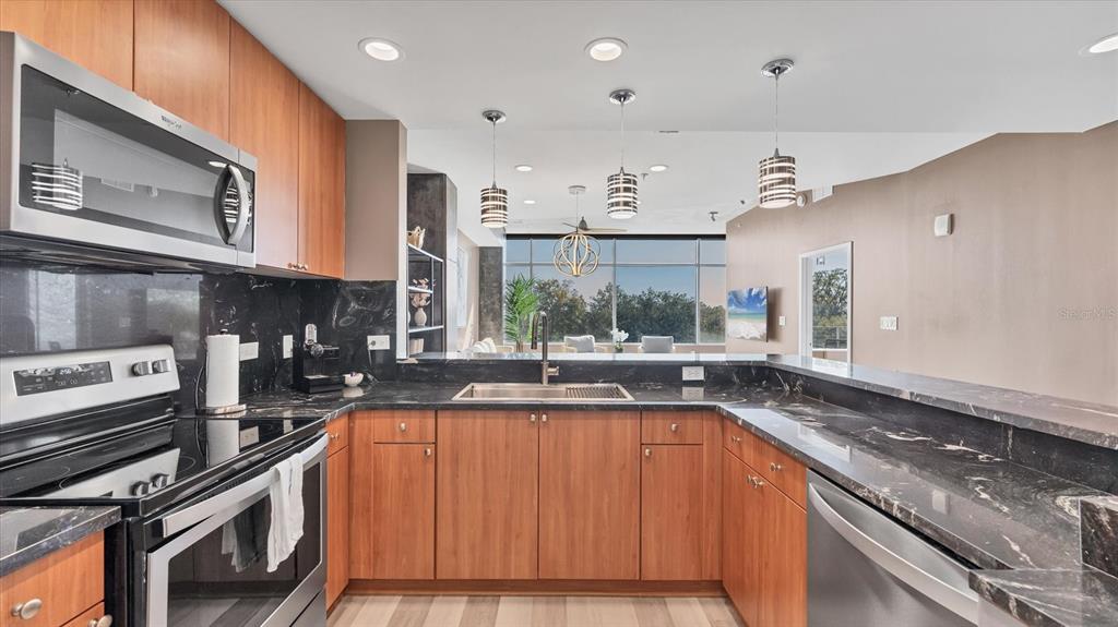 525 East Jackson Street, Unit 506 Orlando, FL 32801 - Photo 20 of 52