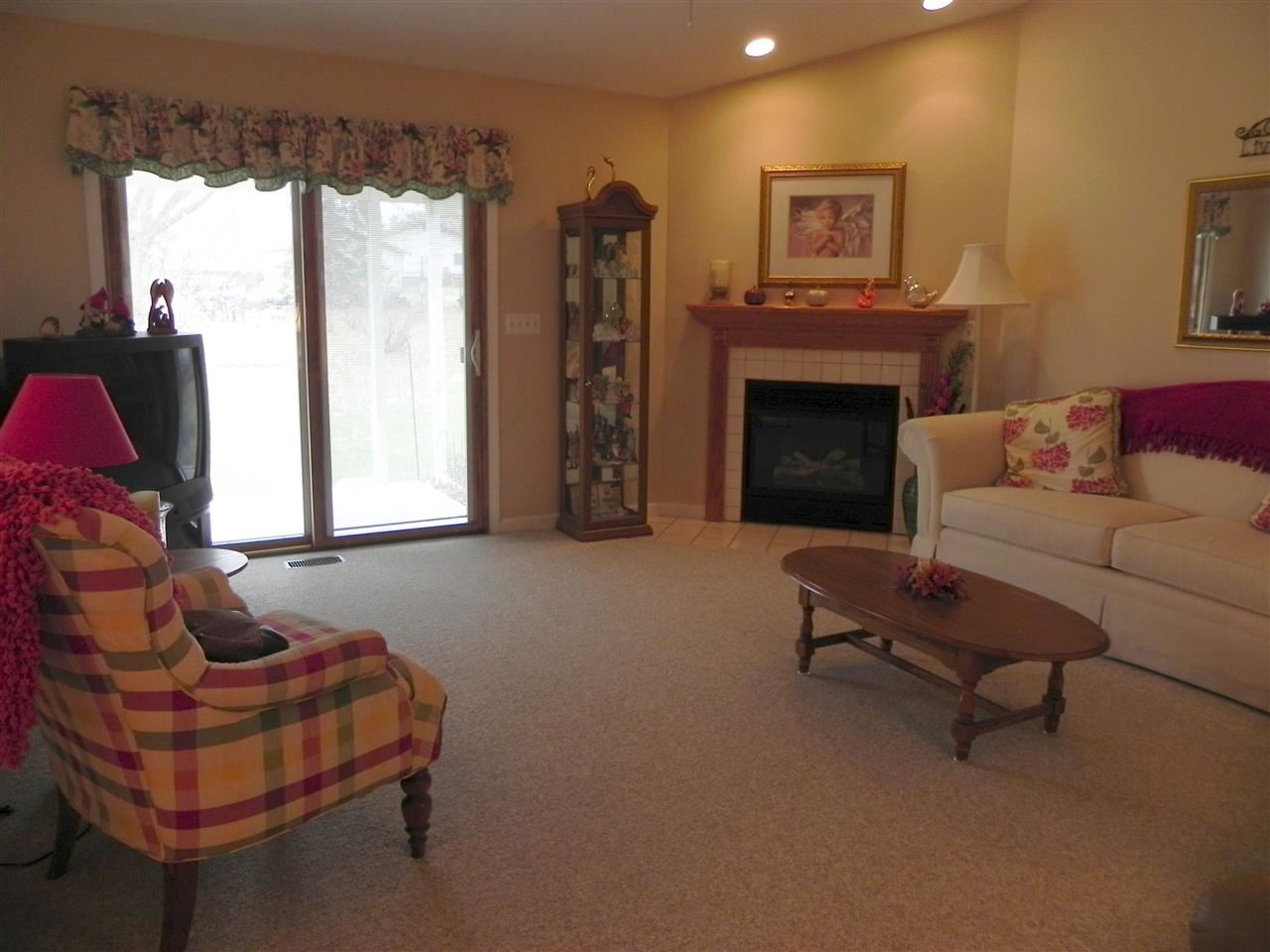 609 South Ripley Street Brookston, IN 47923 - Photo 5 of 30