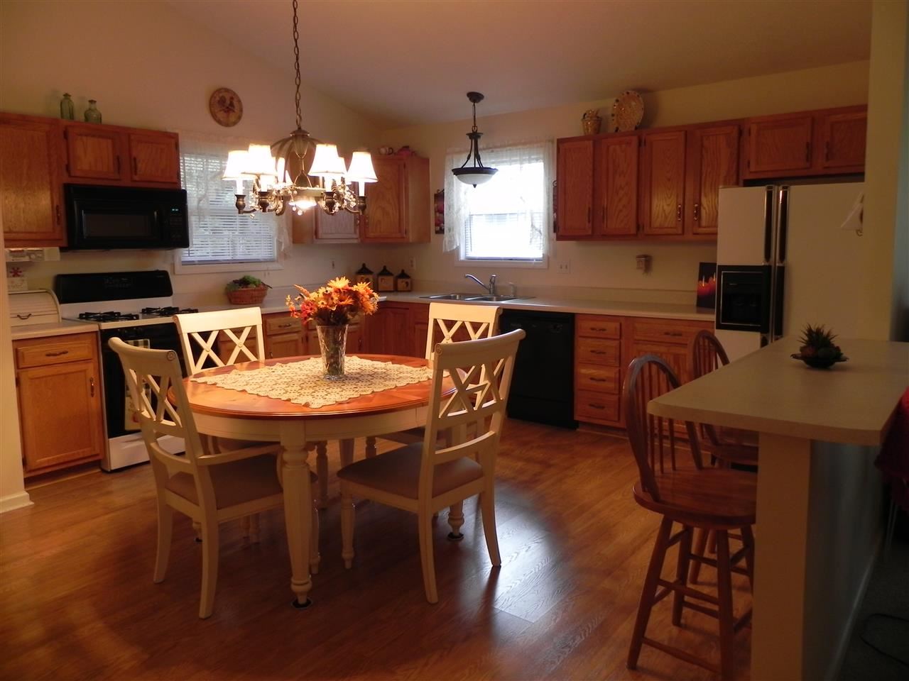609 South Ripley Street Brookston, IN 47923 - Photo 9 of 30
