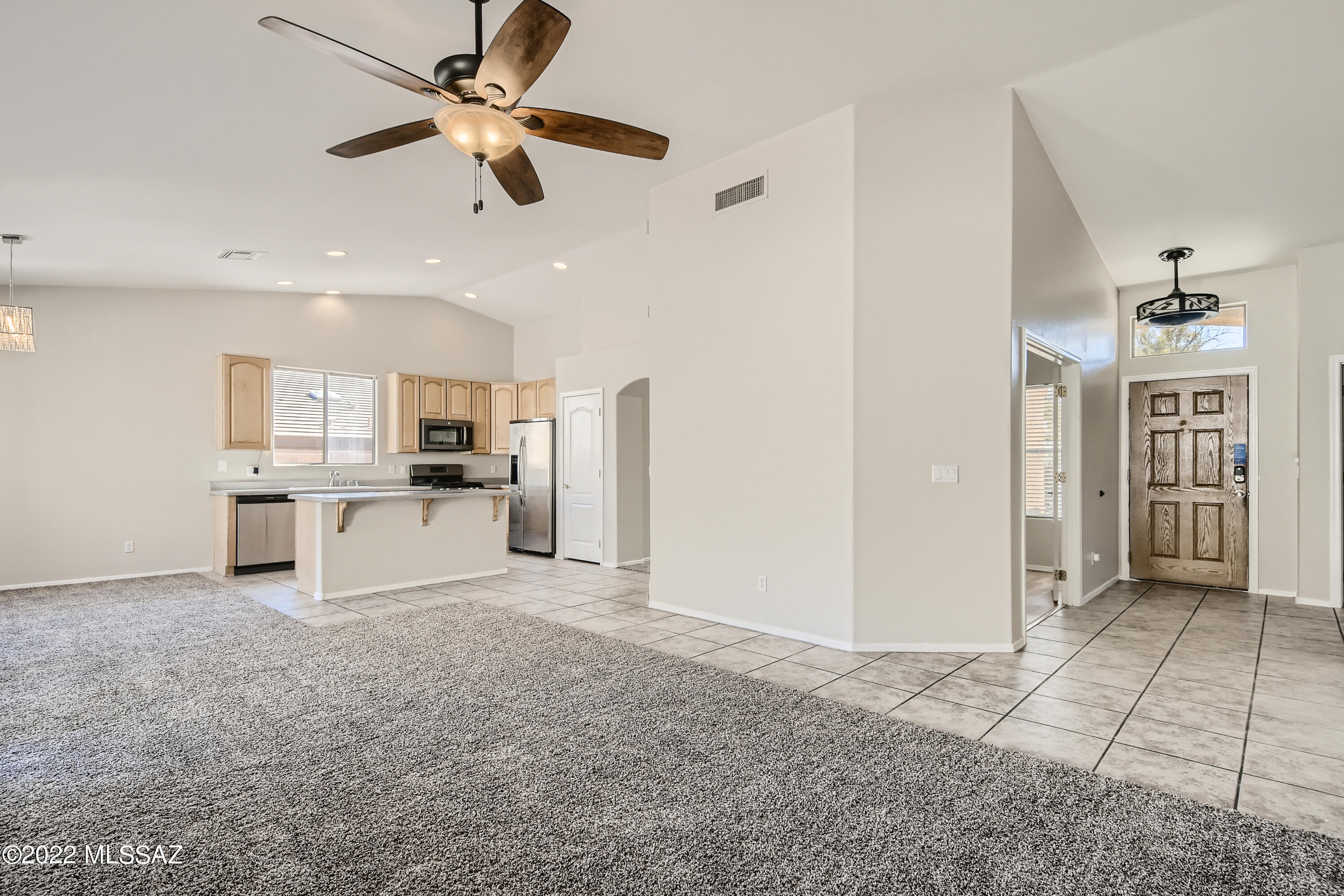 286 West Azmataz Road Tucson, AZ 85737 - Photo 6 of 33 Gallery Image 6