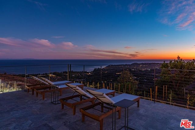 $50,000 | 5837 Murphy Way, Malibu, CA 90265