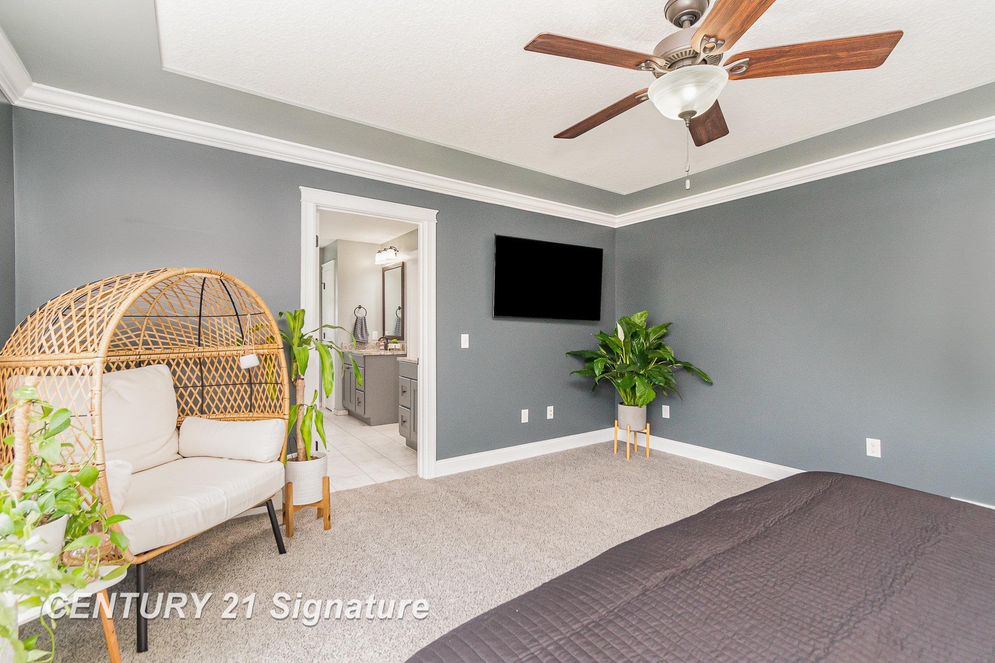 4100 Lawndale Road Saginaw, MI 48603 - Photo 14 of 40 50140932-b9f8c29f-534e-4ef0-b79d-b582ca719ee9.JPG
