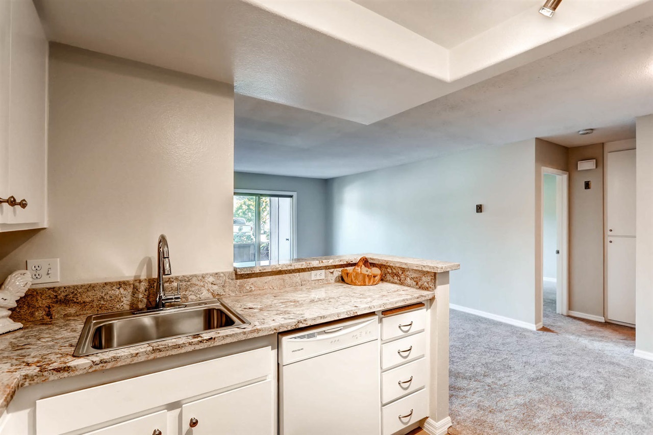 5946 Rancho Mission Road, Unit 159 San Diego, CA 92108 - Photo 4 of 11