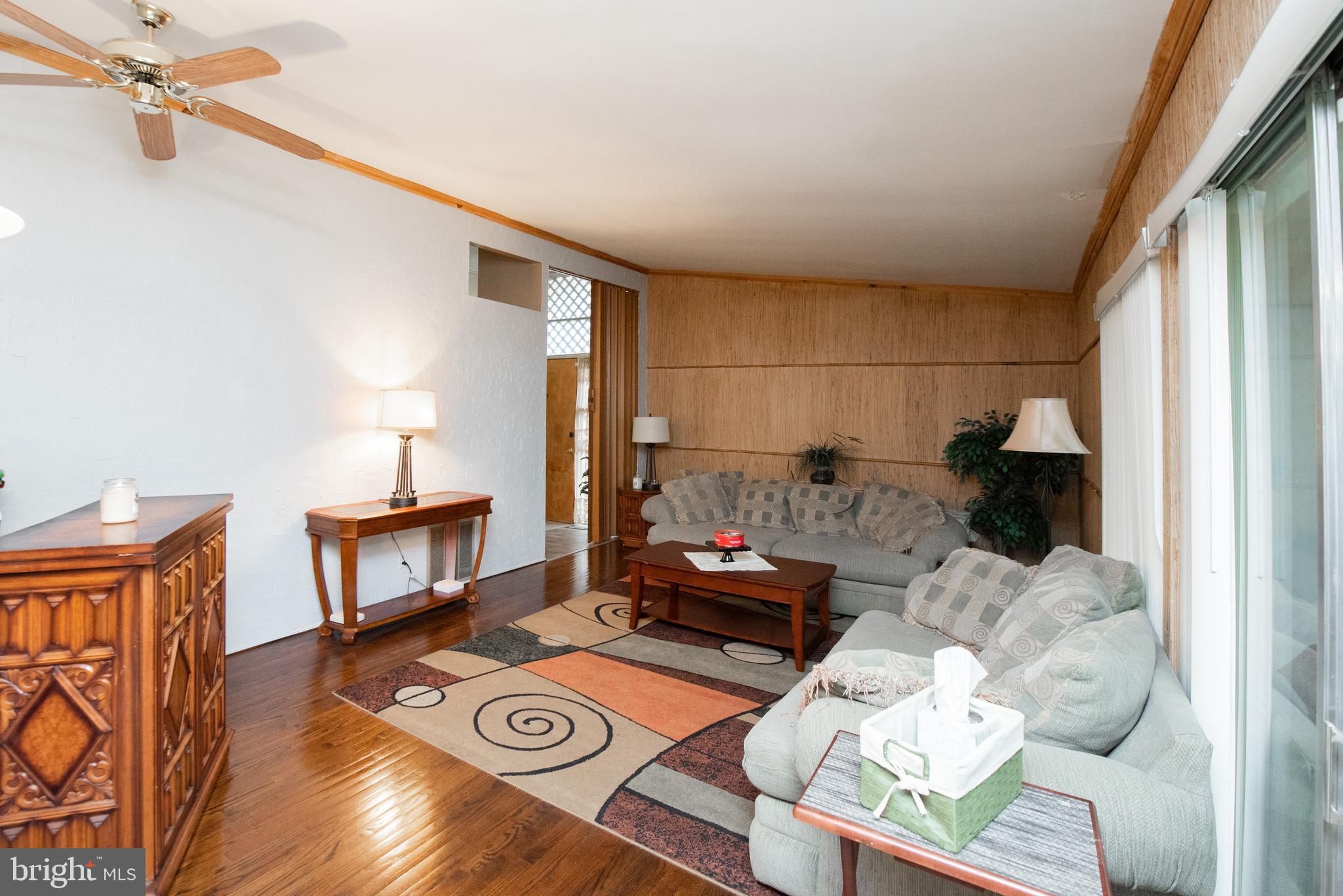 4711 Duncannon Road Baltimore, MD 21208 - Photo 11 of 31