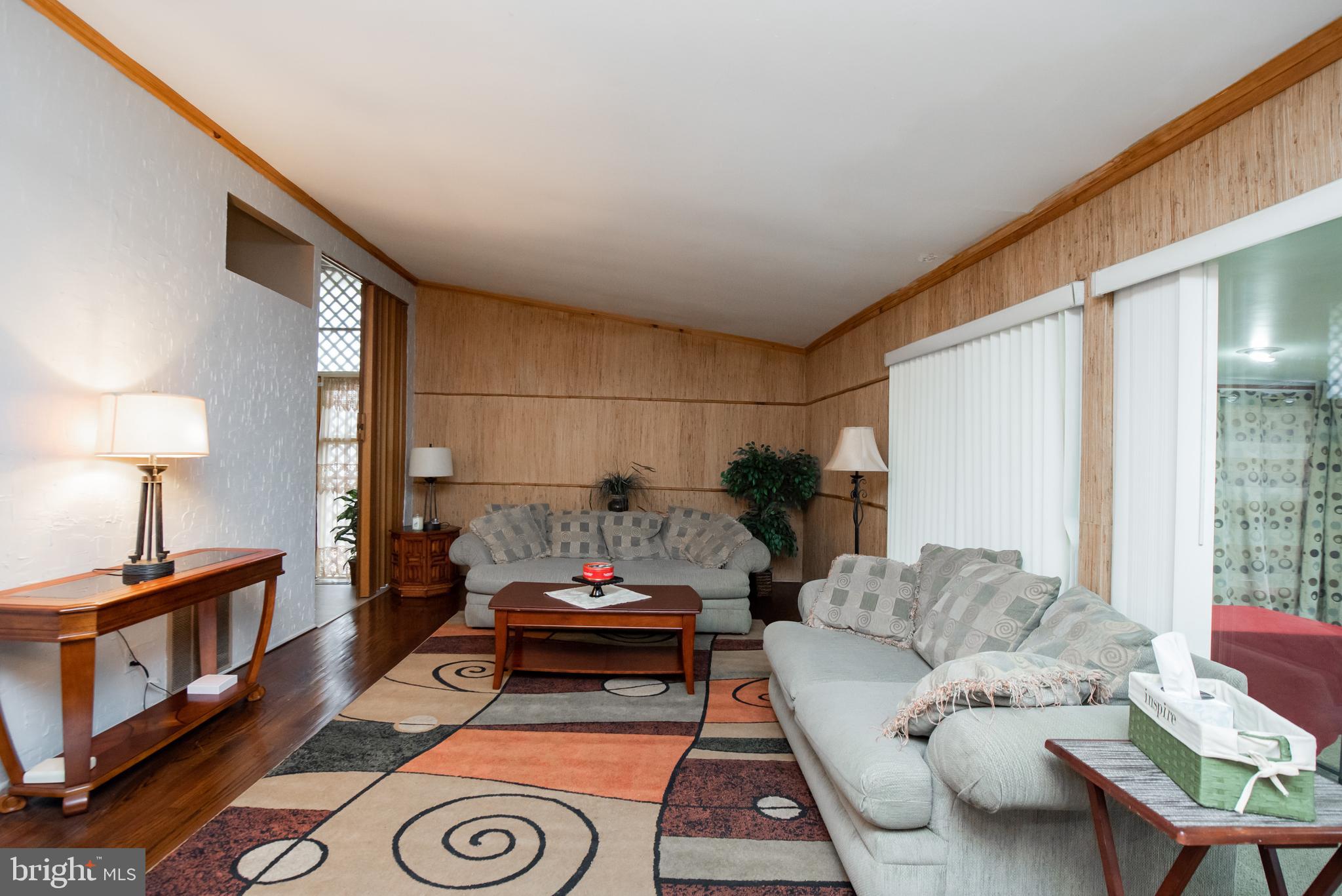 4711 Duncannon Road Baltimore, MD 21208 - Photo 12 of 31