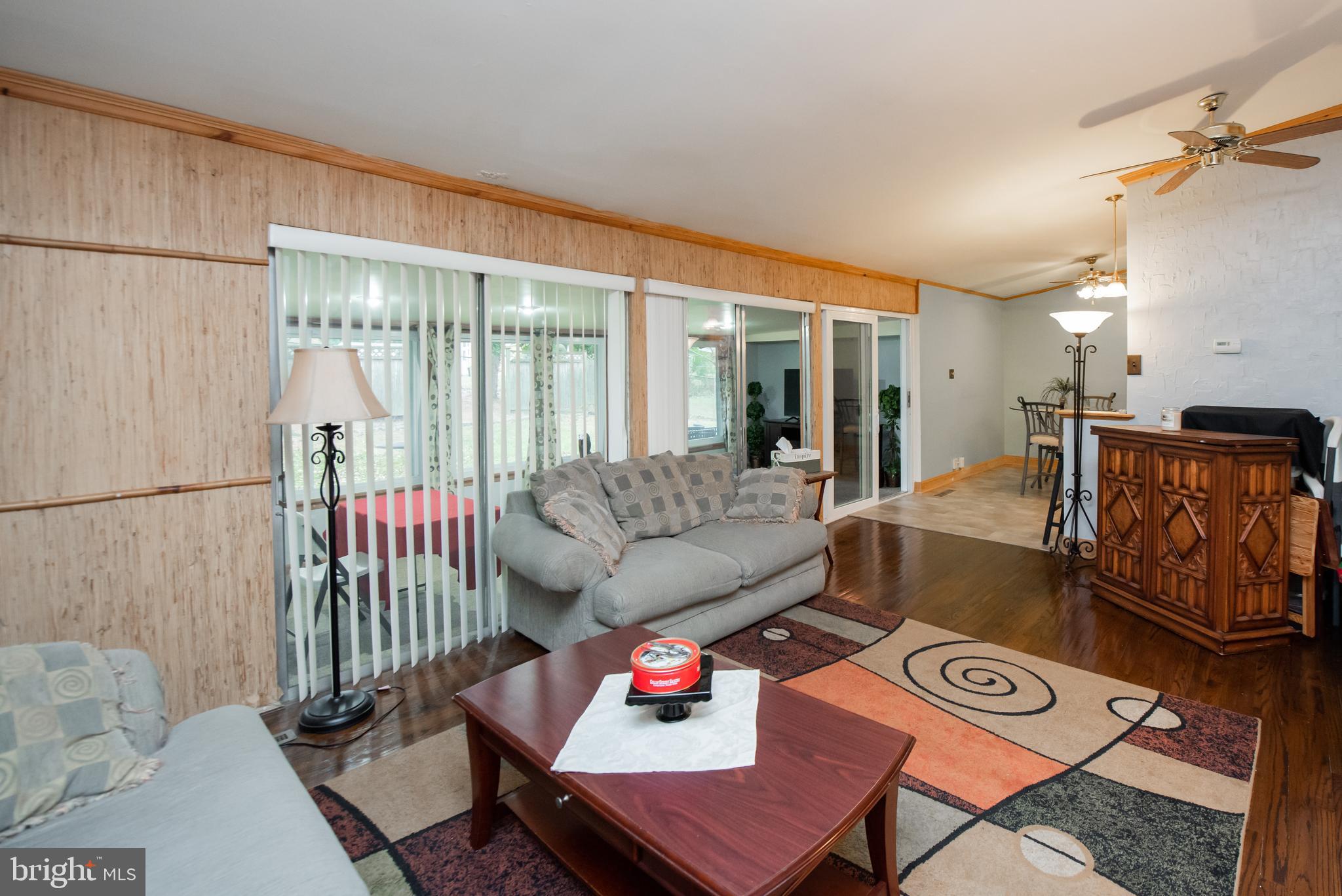 4711 Duncannon Road Baltimore, MD 21208 - Photo 13 of 31