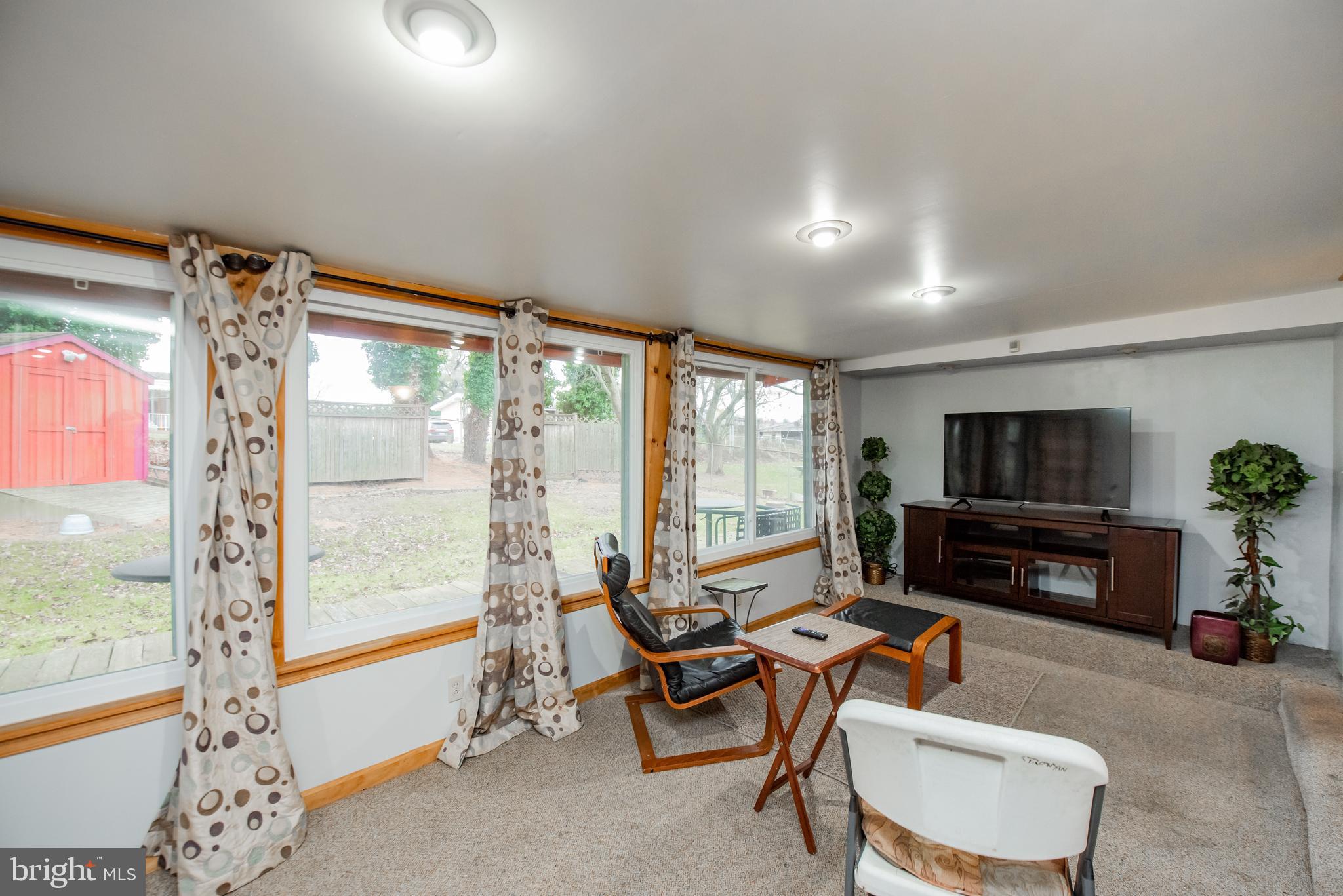 4711 Duncannon Road Baltimore, MD 21208 - Photo 15 of 31