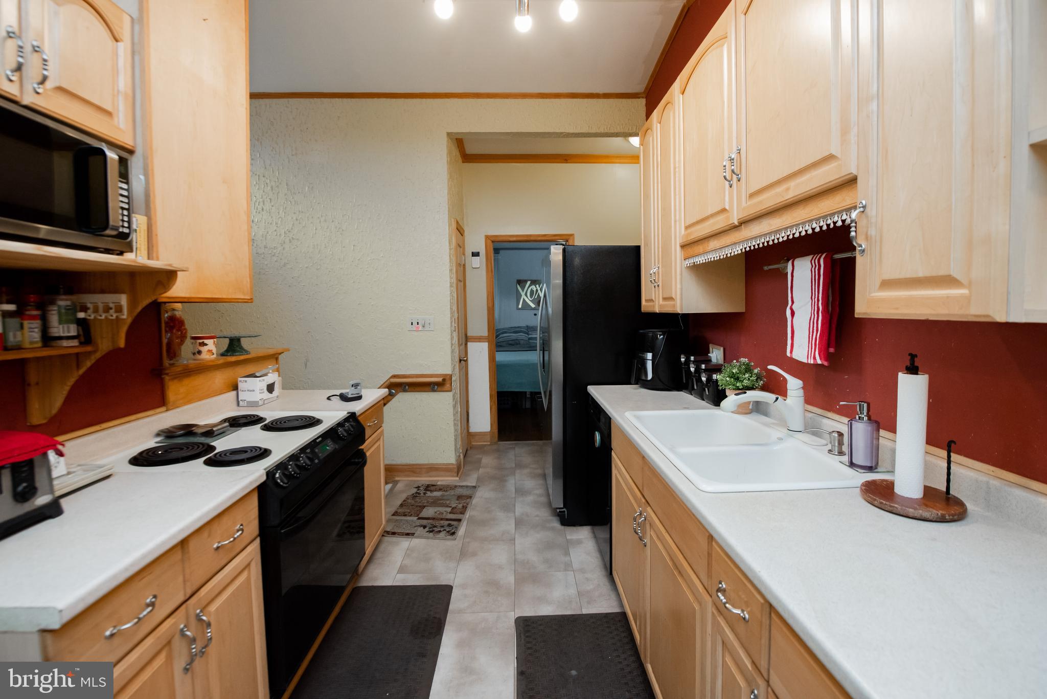 4711 Duncannon Road Baltimore, MD 21208 - Photo 5 of 31