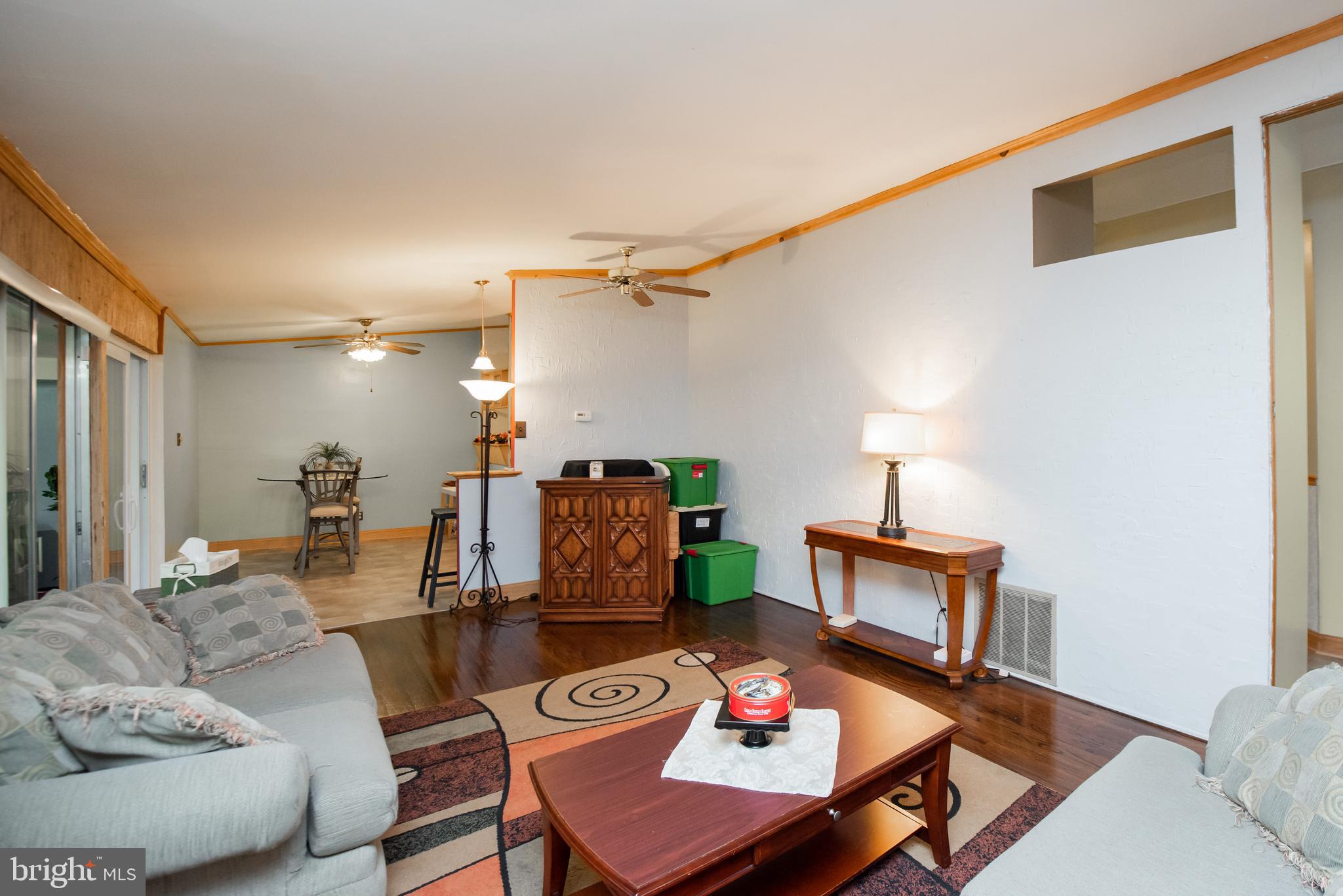4711 Duncannon Road Baltimore, MD 21208 - Photo 10 of 31