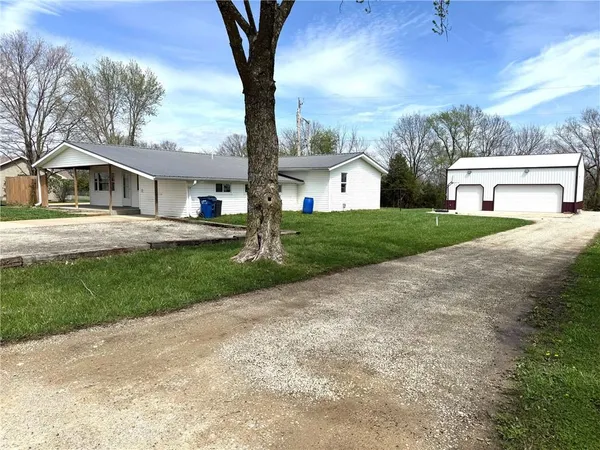 $289,000 | 103 North Fuller Street, Gallatin, MO 64640