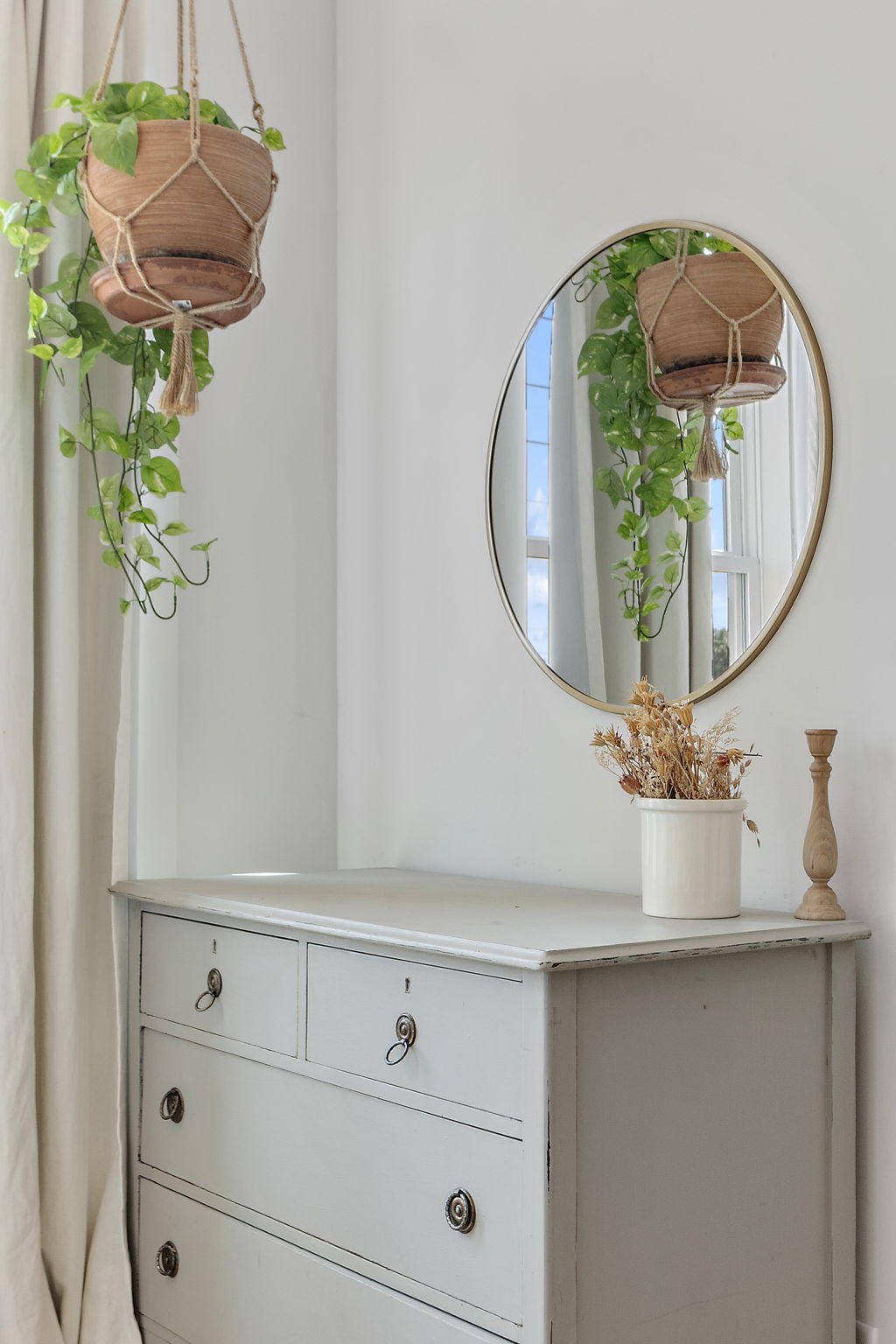 1027 East Trinity Lane, Unit 5 Nashville, TN 37216 - Photo 26 of 34 a bathroom with a sink and mirror