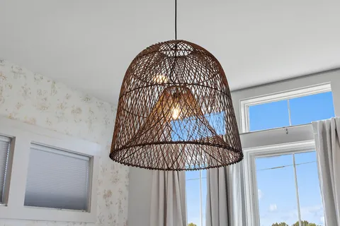 a view of entryway with a fan