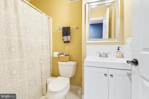 $1,195,000 | 319 Carlyn Drive, Severna Park, MD 21146