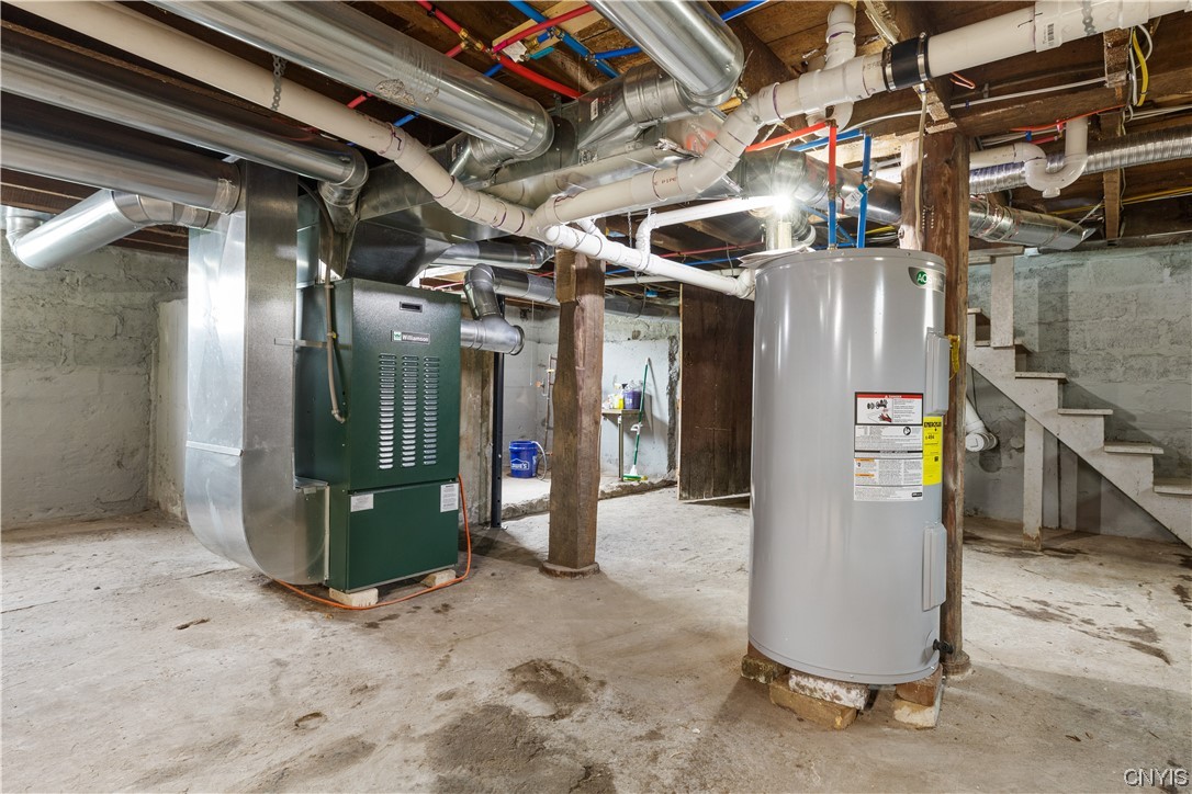 3622 State Route Kirkland, NY 13323 - Photo 28 of 40