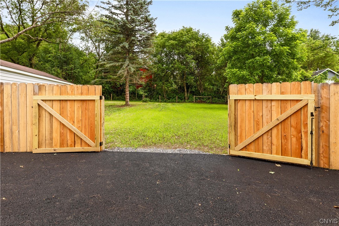 3622 State Route Kirkland, NY 13323 - Photo 32 of 40