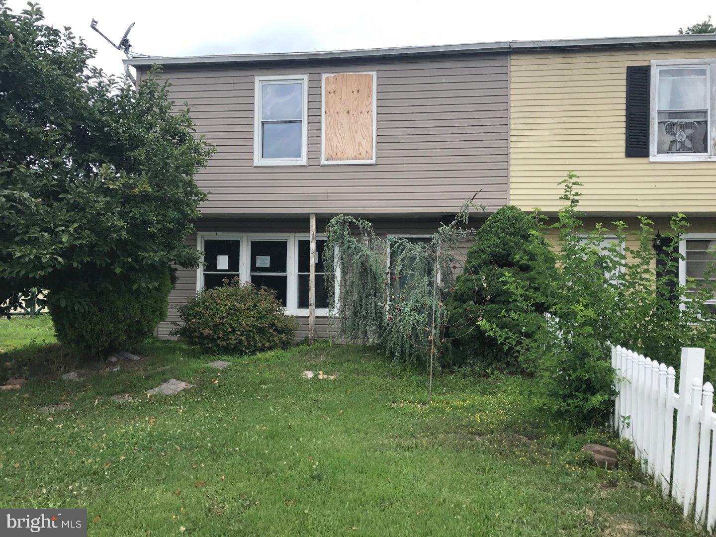 12 Farmhouse Road Sicklerville, NJ 08081 - Photo 1 of 9