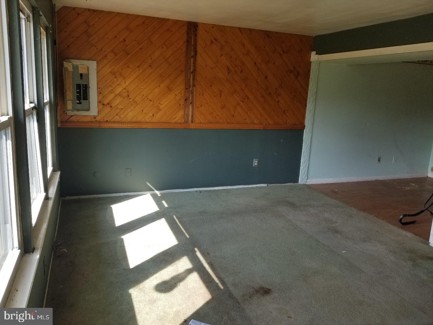12 Farmhouse Road Sicklerville, NJ 08081 - Photo 5 of 9