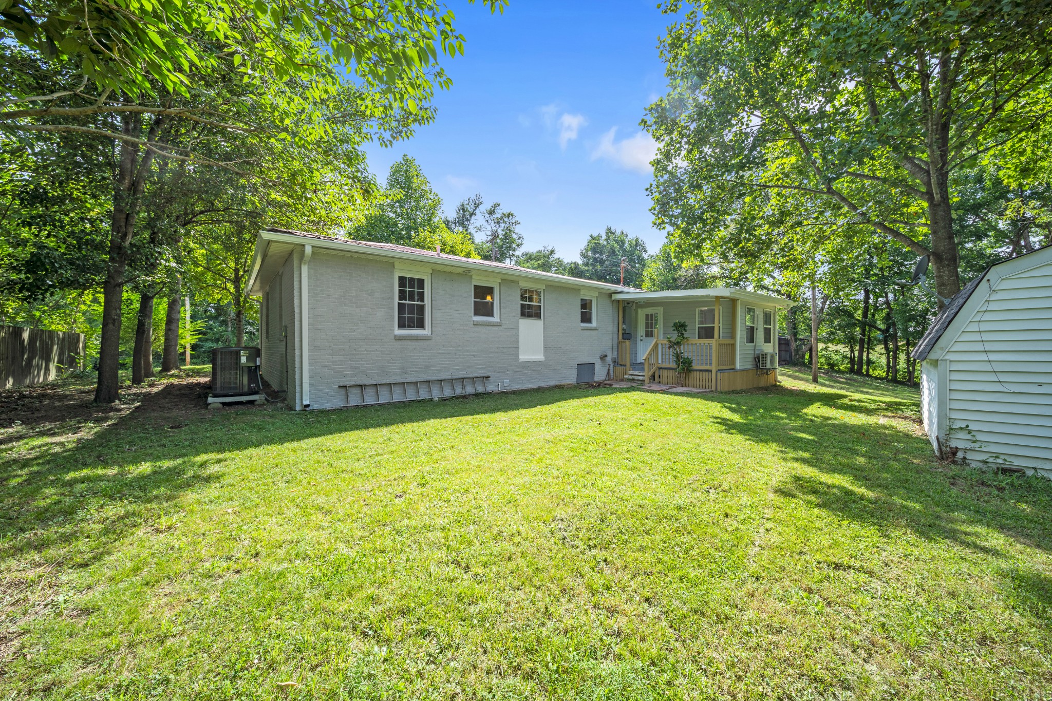 13107 Center Hill Dam Road Silver Point, TN 38582 - Photo 5 of 27