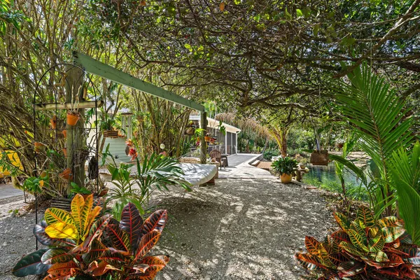 $750,000 | 13323 164th Court North, Jupiter Farms, FL 33478