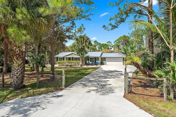 $750,000 | 13323 164th Court North, Jupiter Farms, FL 33478