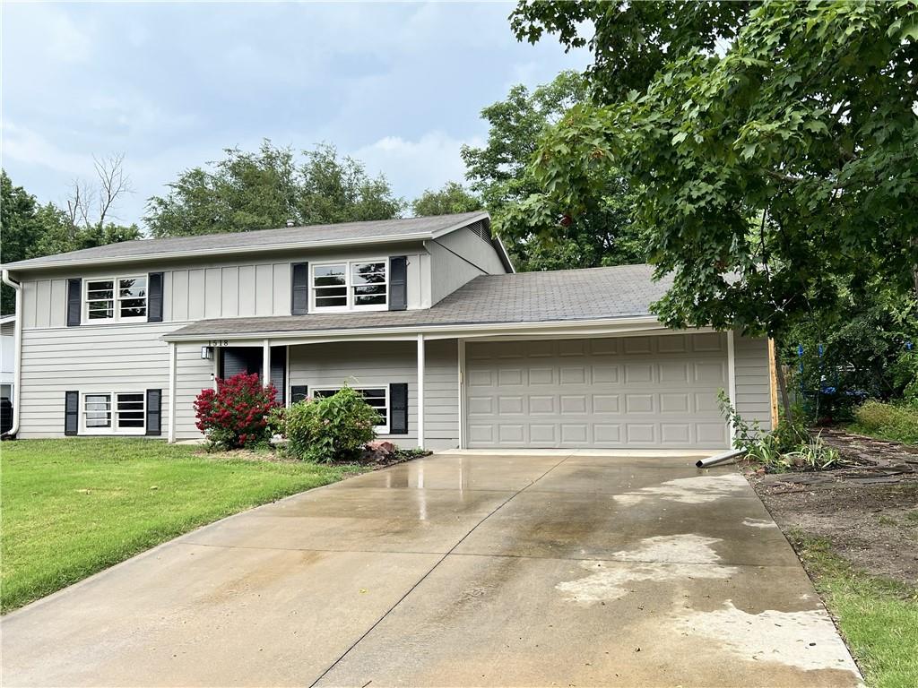 1518 Davis Road Lawrence, KS 66046 - Photo 1 of 7 Gallery Image 1