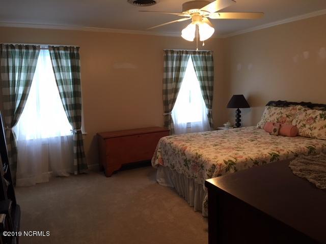 404 Lawson Road Washington, NC 27889 - Photo 21 of 43 IMG_3656
