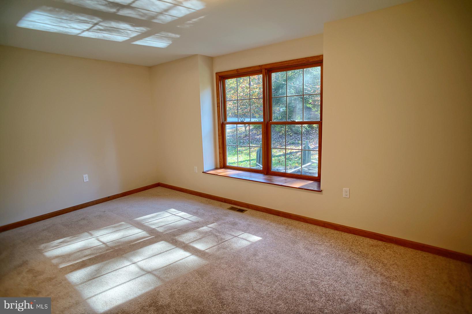 140 Paradise Road New Bloomfield, PA 17068 - Photo 11 of 36 Gallery Image 11