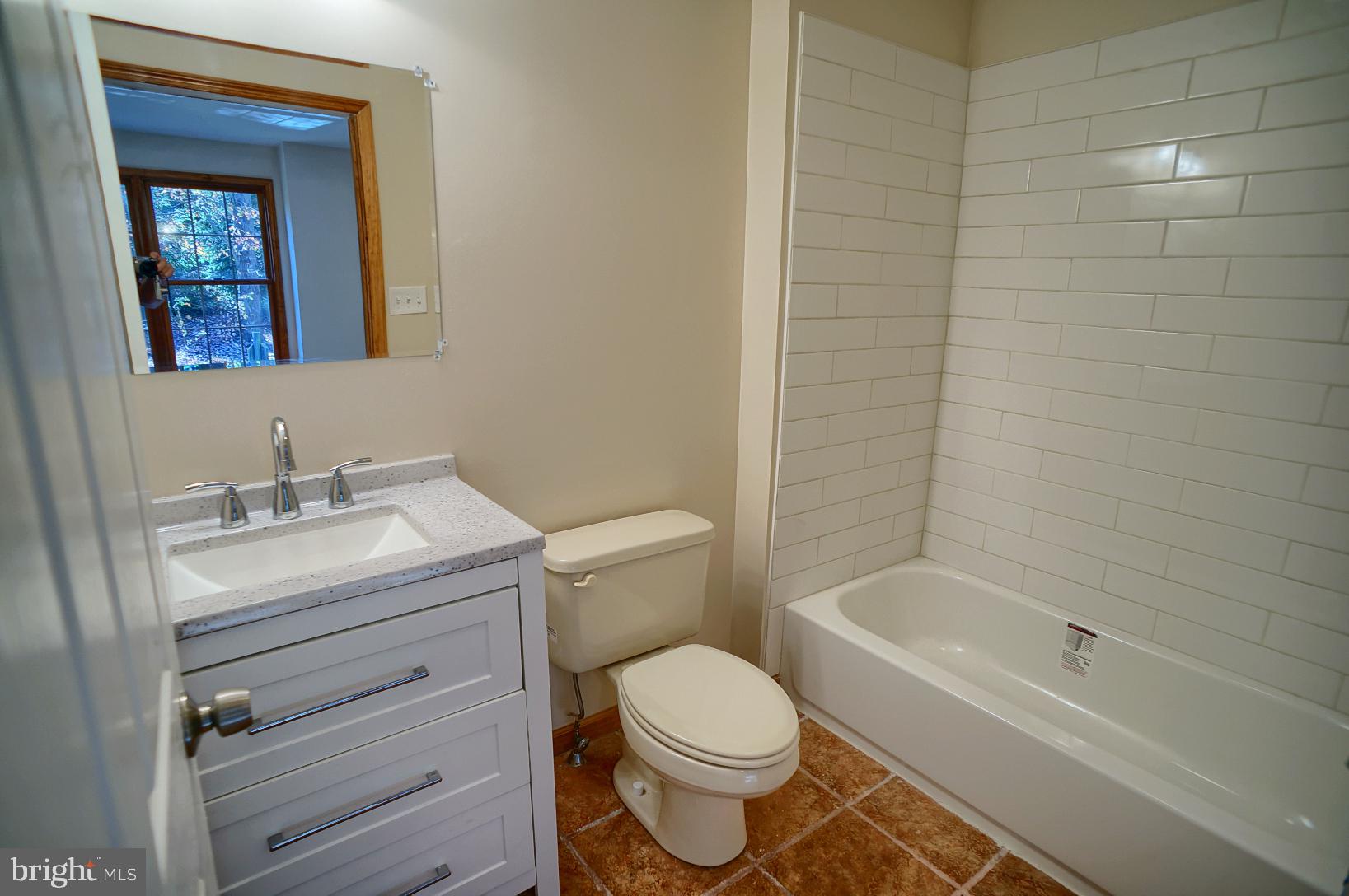 140 Paradise Road New Bloomfield, PA 17068 - Photo 12 of 36 Gallery Image 12