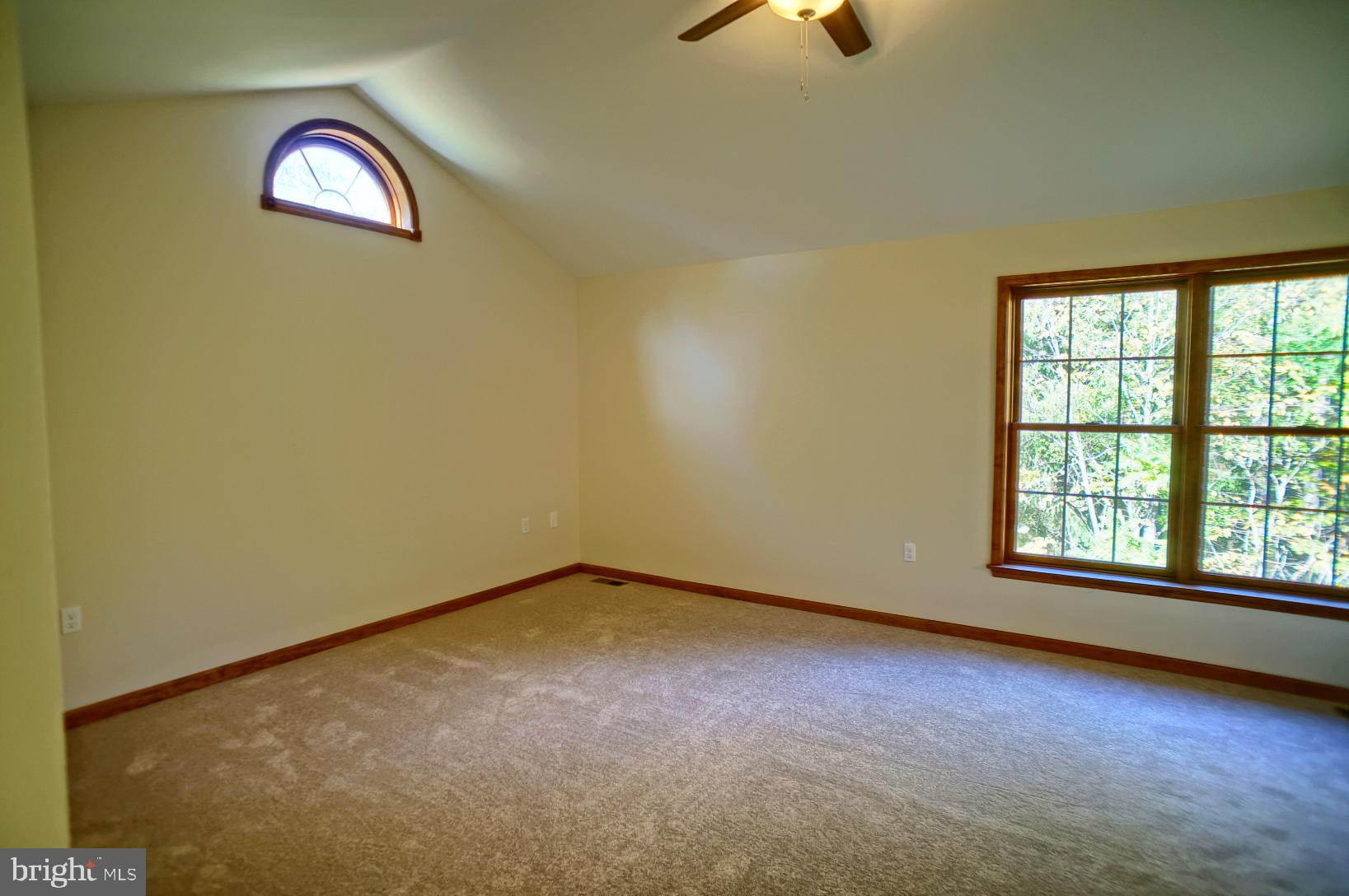 140 Paradise Road New Bloomfield, PA 17068 - Photo 14 of 36 Gallery Image 14
