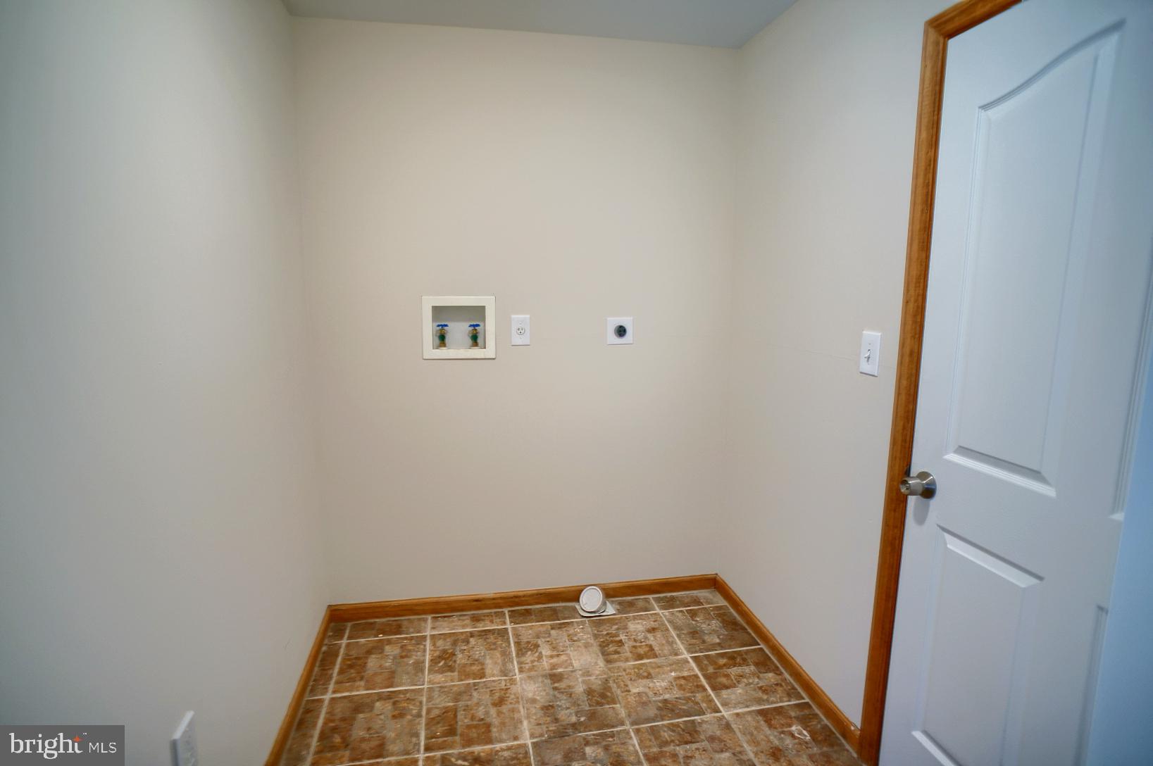 140 Paradise Road New Bloomfield, PA 17068 - Photo 26 of 36 Gallery Image 26