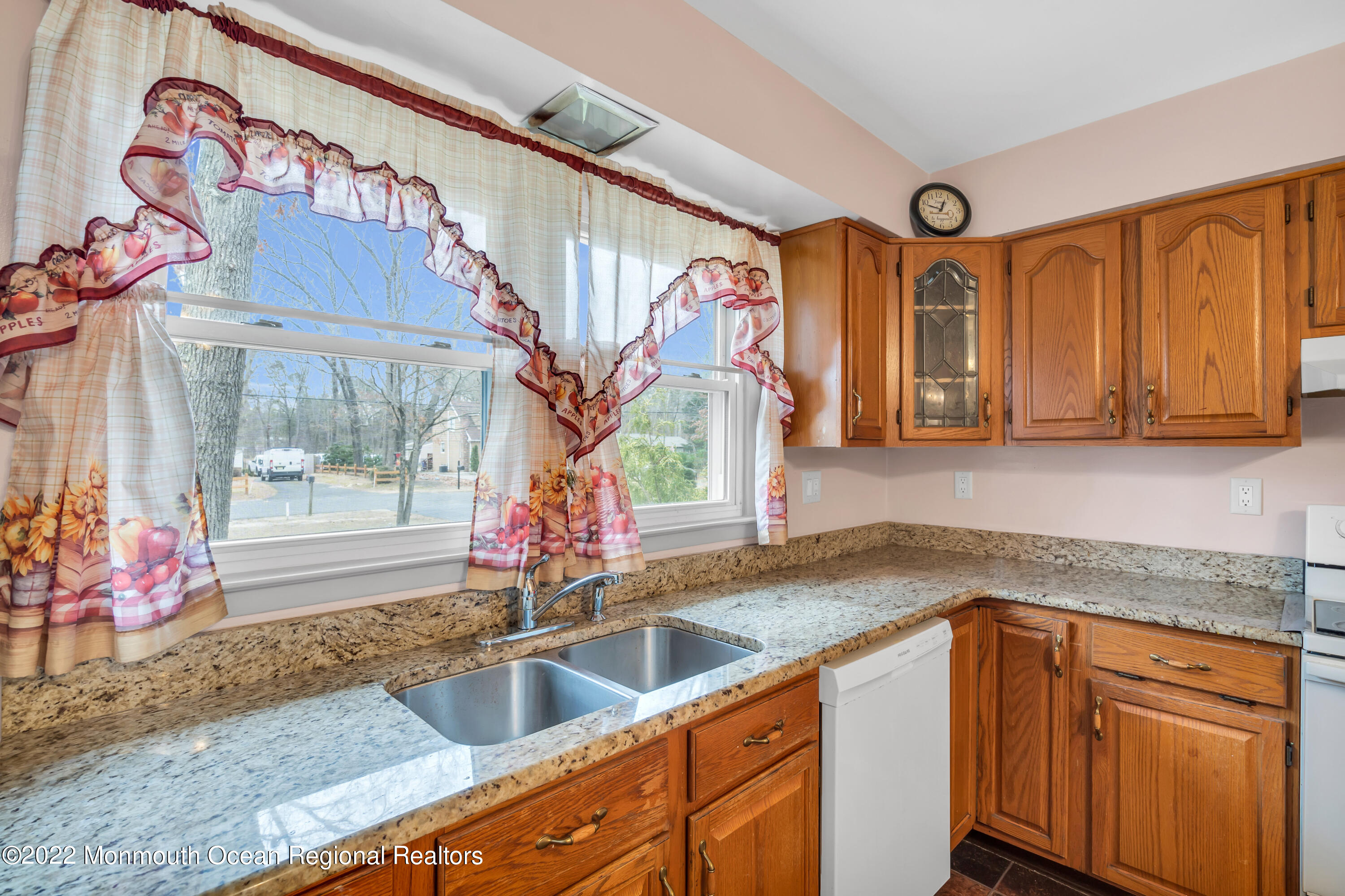 59 Richter Road Tabernacle, NJ 08088 - Photo 4 of 44 Kitchen Close up