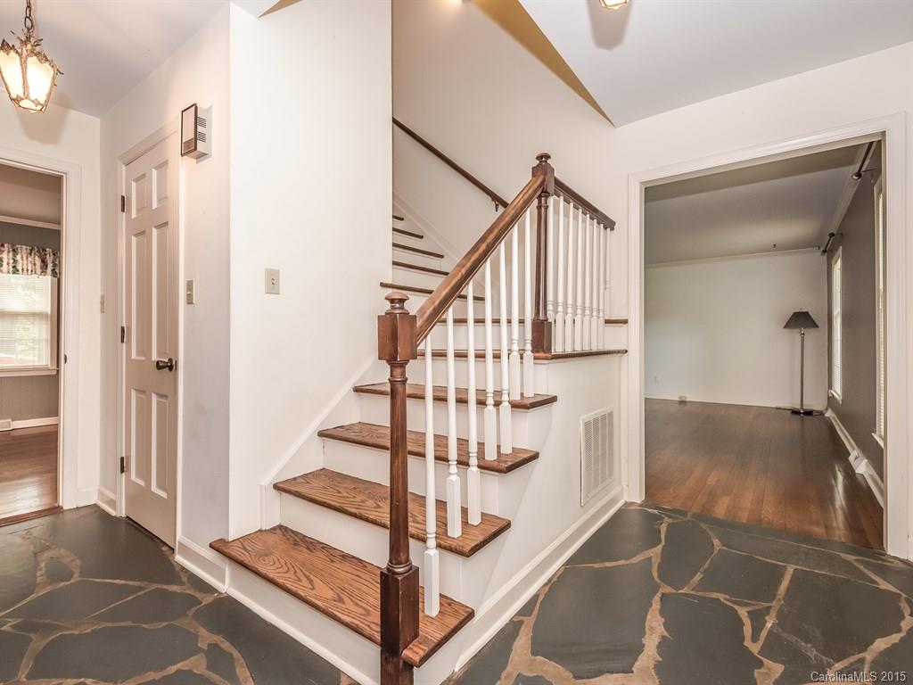1101 Turnbridge Road, Unit 1 Charlotte, NC 28226 - Photo 12 of 19 Gallery Image 12