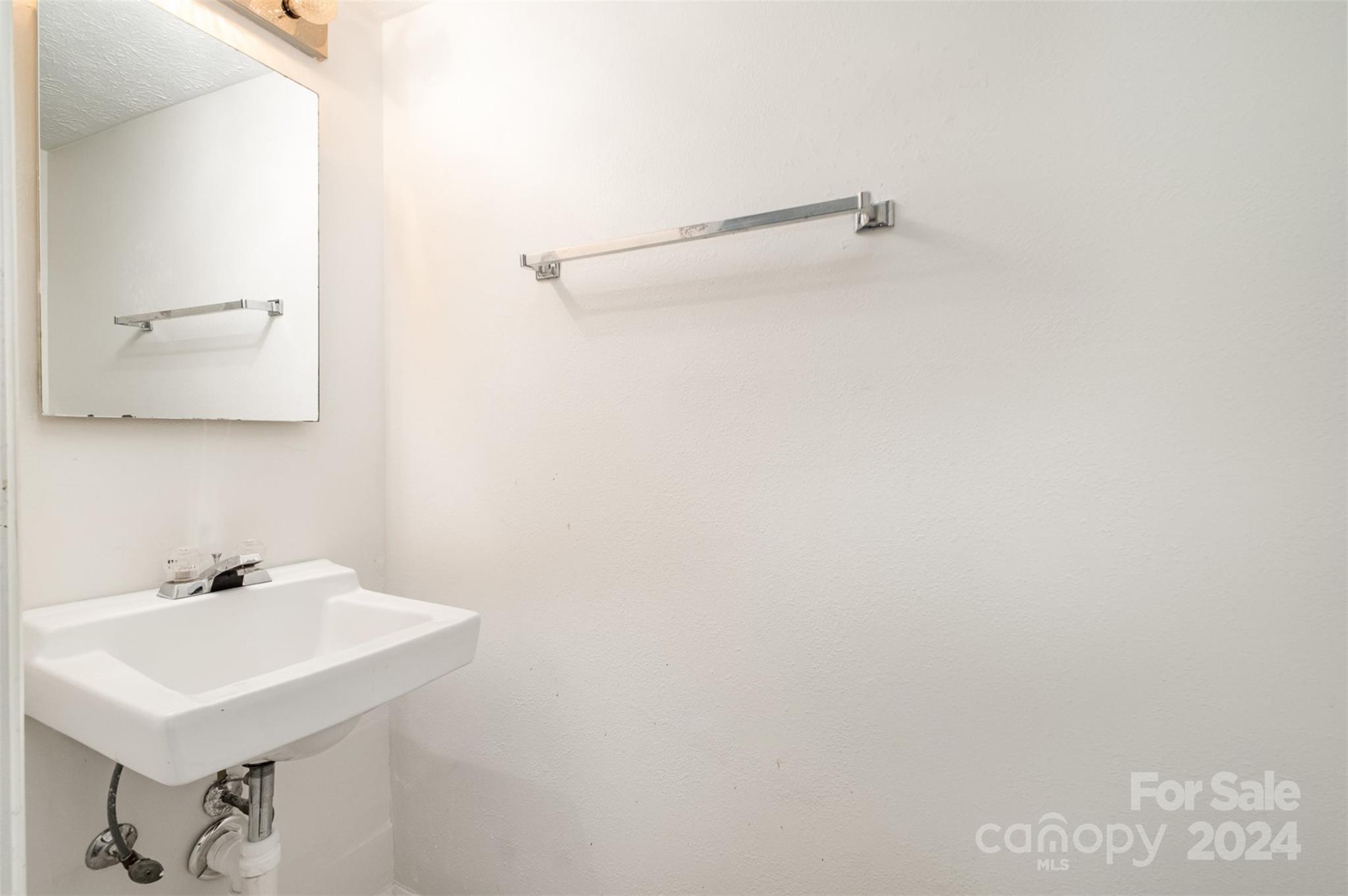 9432 Lexington Circle, Unit E Charlotte, NC 28213 - Photo 20 of 24