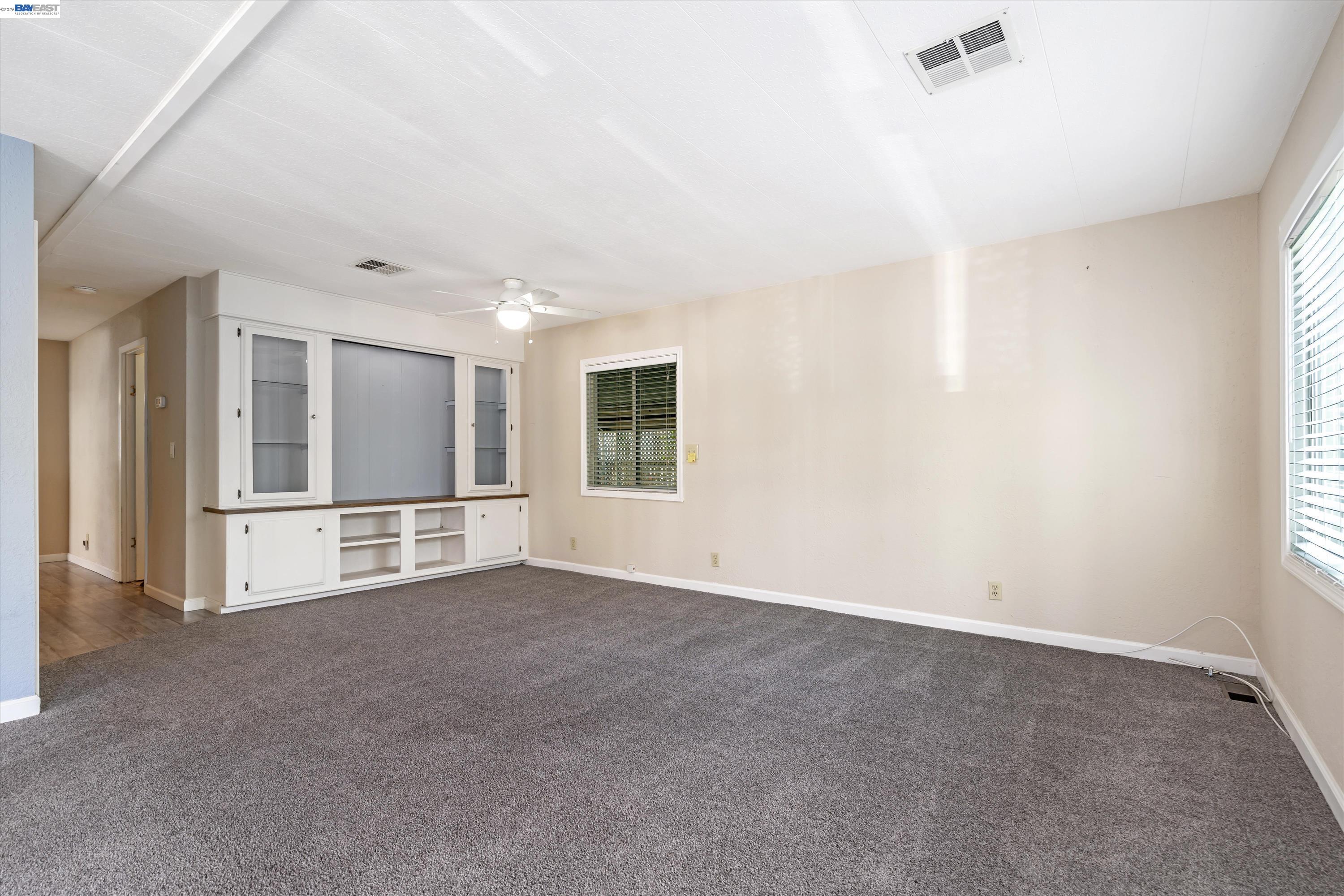 3263 Vineyard Avenue, Unit 62 Pleasanton, CA 94566 - Photo 4 of 33